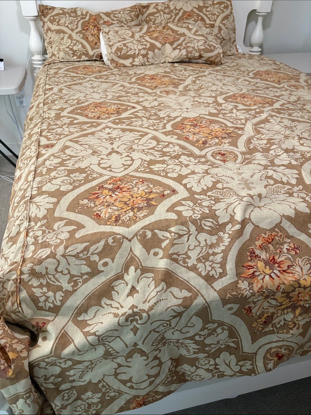 Pottery Barn Camilla King Duvet Cover—Linen/Cotton Blend—3 Shams—New Condition